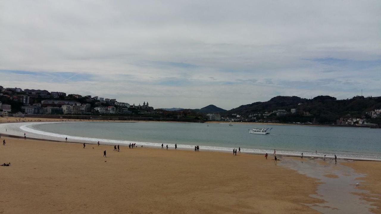 Apartamento Zurriola Luxury - Surf Beach Con Aire Acondicionado San Sebastian Luaran gambar
